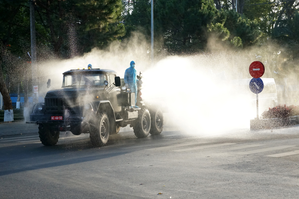 Quân đoàn 3 tích cực tham gia dập dịch

